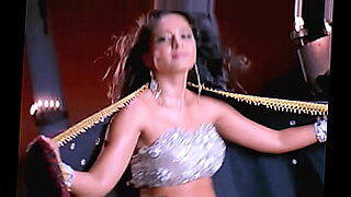 Anushka ka sexy videos